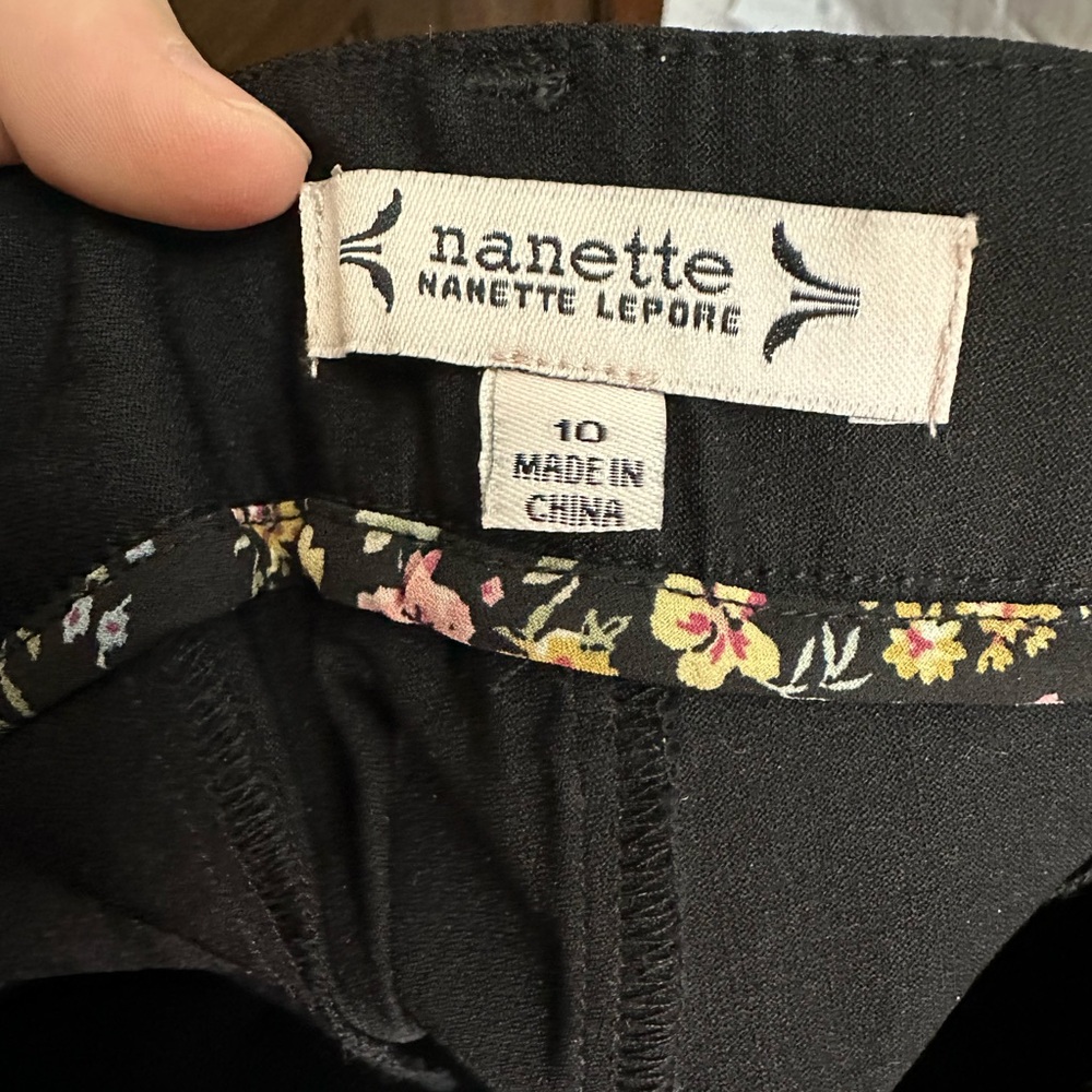 Nanette Lepore Black Dress Pants Straight Leg size 10 - Picture 2 of 5